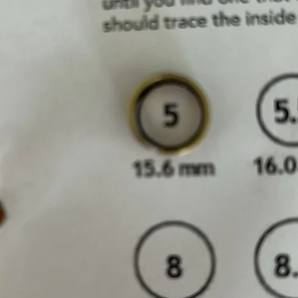 Silpada adjustable hammered brass pinky ring. Never worn. Size 5 - Picture 4 of 5